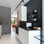 Arija *